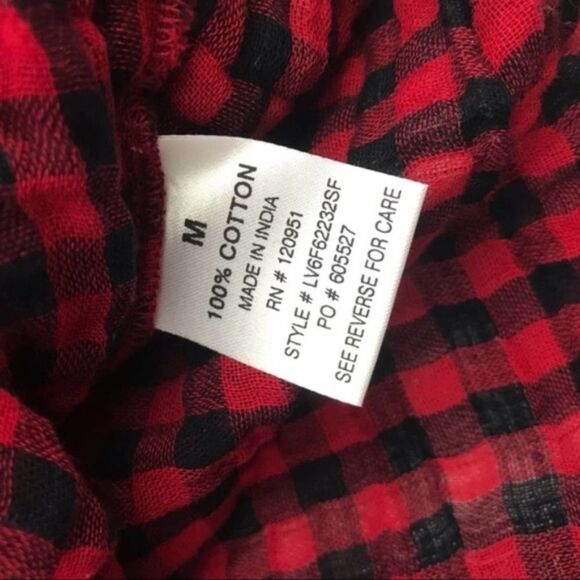 Stitch fix O+O red and black plaid check button down tab sleeve shirt womens M - Picture 5 of 6